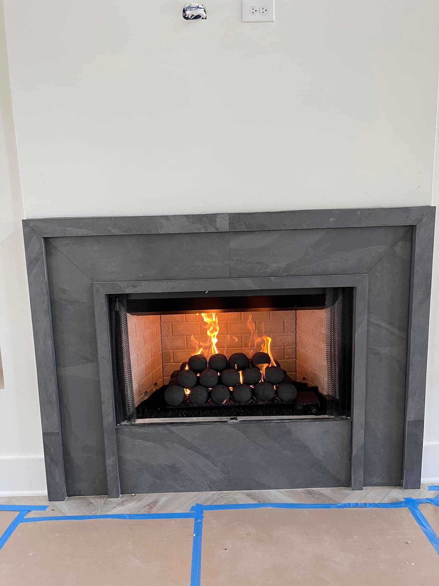 283011402_3134770236839613_7407729146463828156_n Fireplaces Gallery