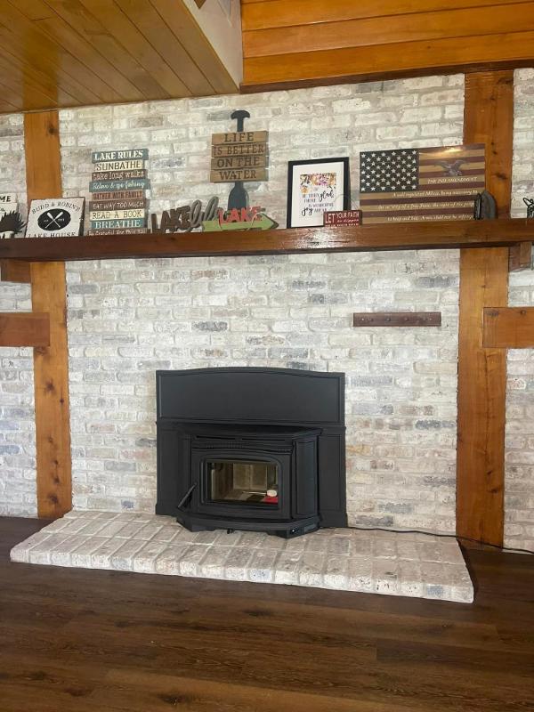 319059387_826857245336825_4434121140162791764_n Fireplaces Gallery